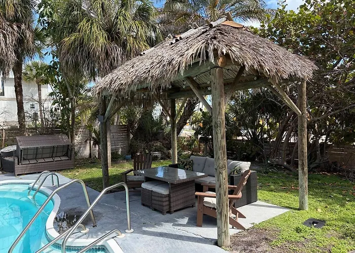 Indian Rocks Compound * Clearwater Beach